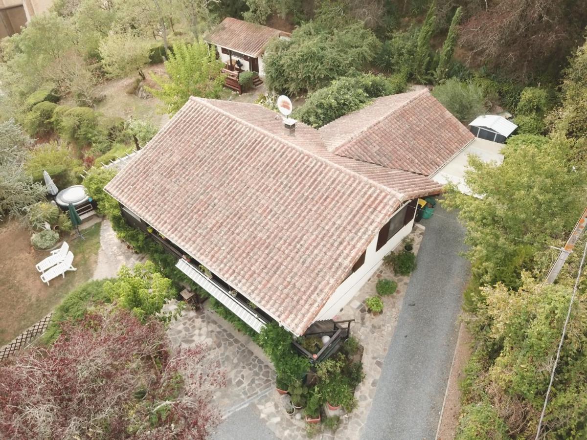 L'Isle-Jourdain  The Petite Chalet Chambre D'Hotes מראה חיצוני תמונה